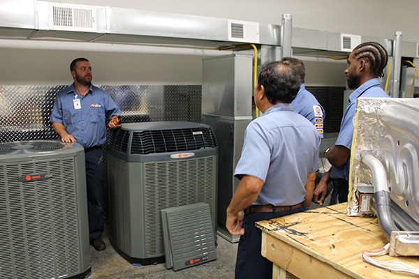 Top 7 Things to Look for When Choosing an HVAC Company